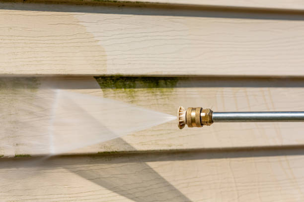 Best Garage Pressure Washing  in Gardner, MA